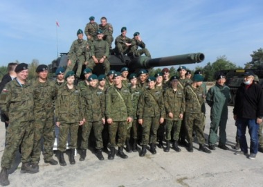 Obóz szkoleniowy w 1. Warszawskiej Brygadzie Pancernej